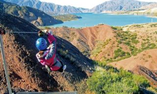 Rafting medio dia y Canopy con cruce por el río Mendoza